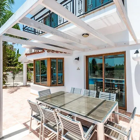 Villa Corallina Βίλα *