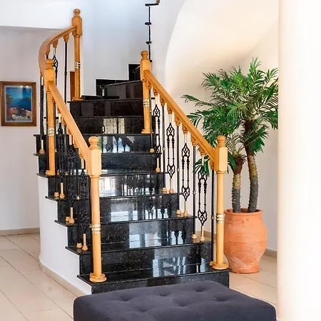 Villa Corallina קורל ביי